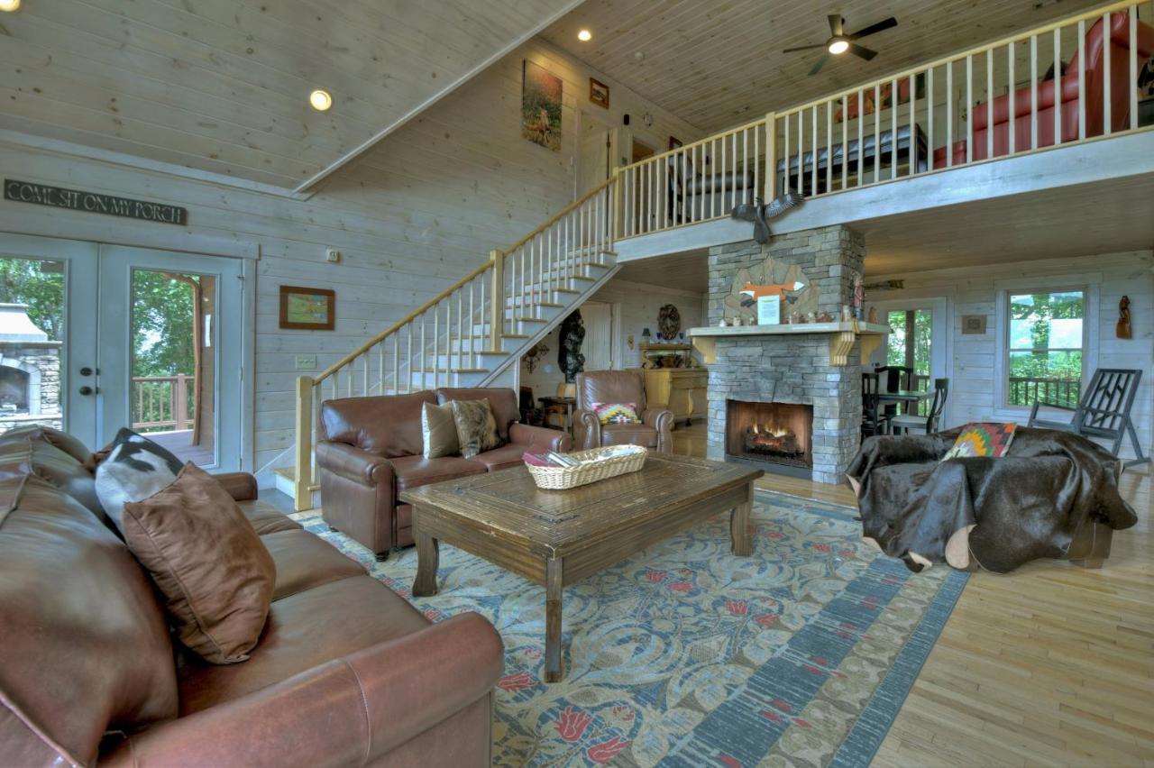 Champagne Chalet - Cuddleup Villa Morganton Luaran gambar