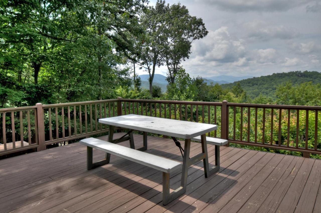 Champagne Chalet - Cuddleup Villa Morganton Luaran gambar
