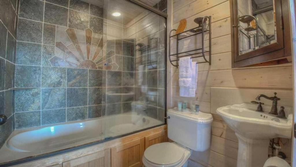 Champagne Chalet - Cuddleup Villa Morganton Luaran gambar